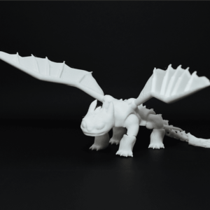 Figurină 3D Dragon Night Fury de pictat, cu articulații mobile la cap, picioare, coadă și aripi detașabile. Fabricată din material eco-friendly, ideală pentru joacă, decor și colecționari.