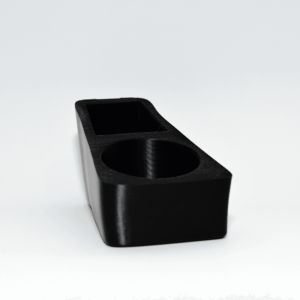 Suport 3D pentru pahare și obiecte mici, compatibil BMW E90/E91, montabil în fața cotierei fără eliminarea scrumierei. Design funcțional, fabricat din material eco-friendly.