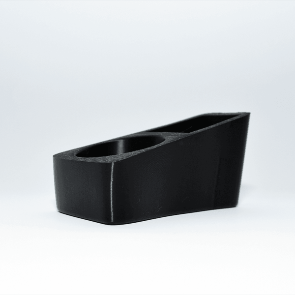 Suport 3D pentru pahare și obiecte mici, compatibil BMW E90/E91, montabil în fața cotierei fără eliminarea scrumierei. Design funcțional, fabricat din material eco-friendly.