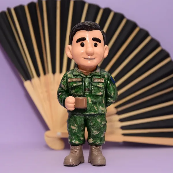 figurina personalizata, pictata manual
